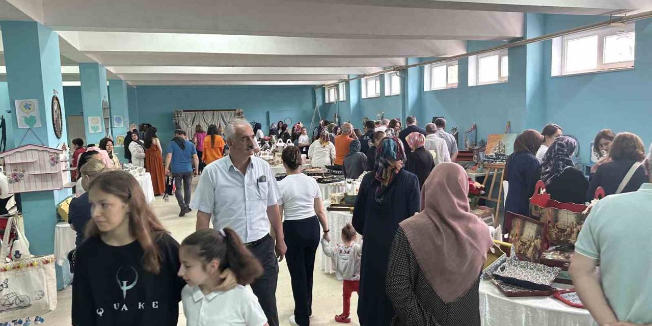 El Emeği Göz Nuru Eserler Görücüye Çıktı