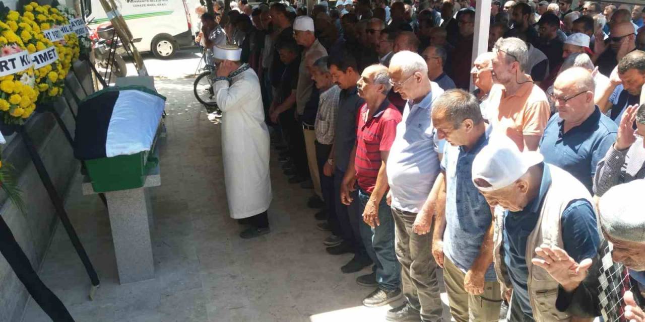 Burhaniye’de Hayırsever Yedikardeşler Hayatını Kaybetti