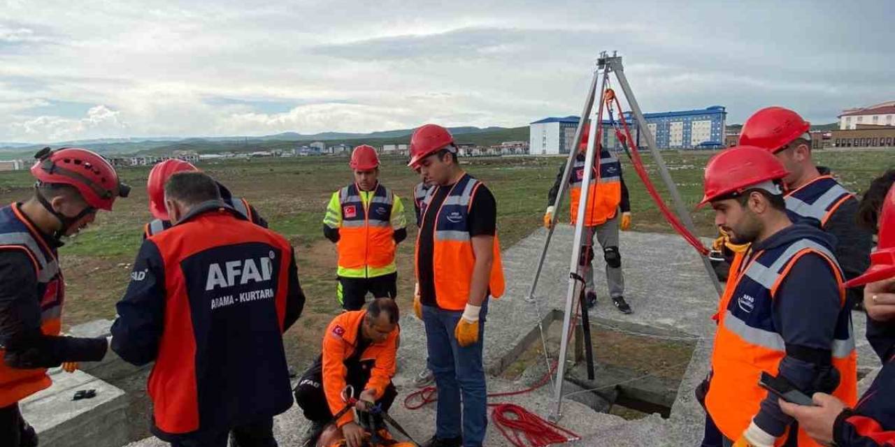 Kars’ta Afad Gönüllü Eğitimleri Sürüyor