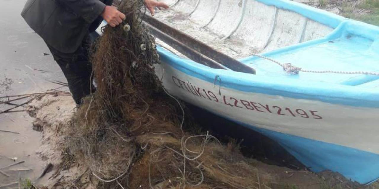 Beyşehir Gölü Hayalet Ağlardan Temizleniyor
