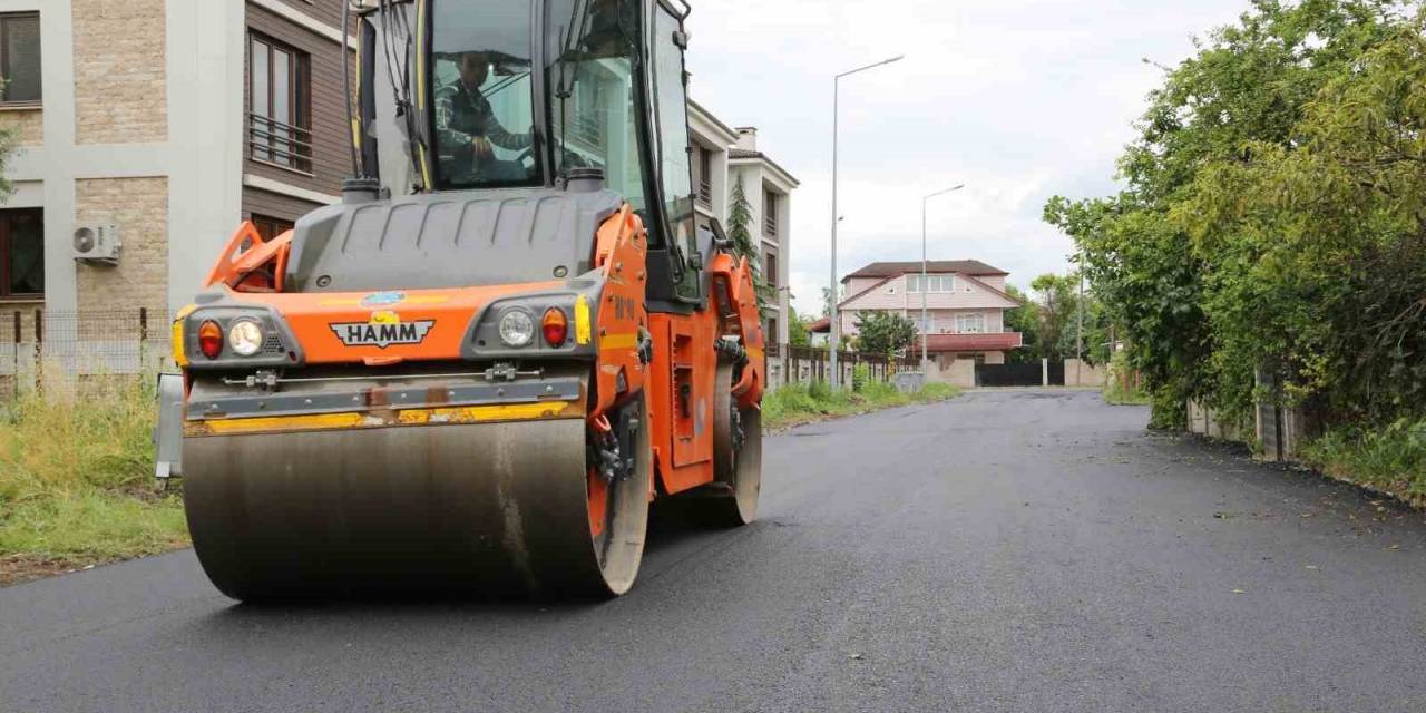 Serdivan’da Asfalt Çalışmaları Devam Ediyor