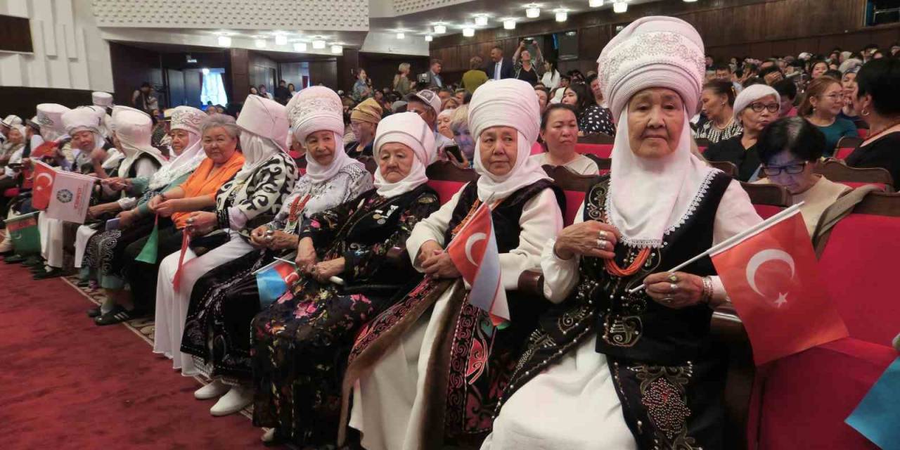 Kırgızistan’da Türksoy’un Kuruluşunun 30’uncu Yılı Kutlandı