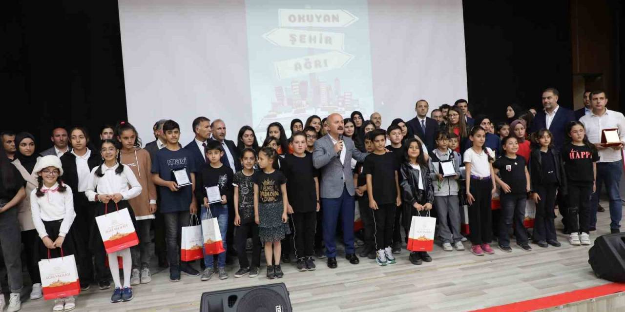 “okuyan Şehir Ağrı” Projesi Ödül Töreni