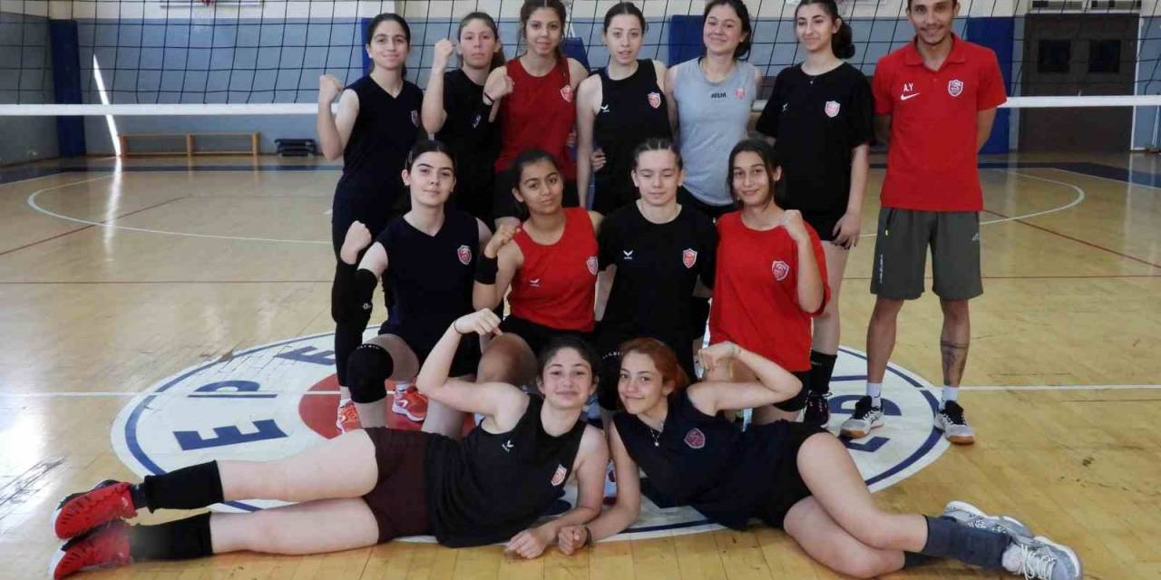 Yıldız Kızların Son Şampiyonluk Adımı