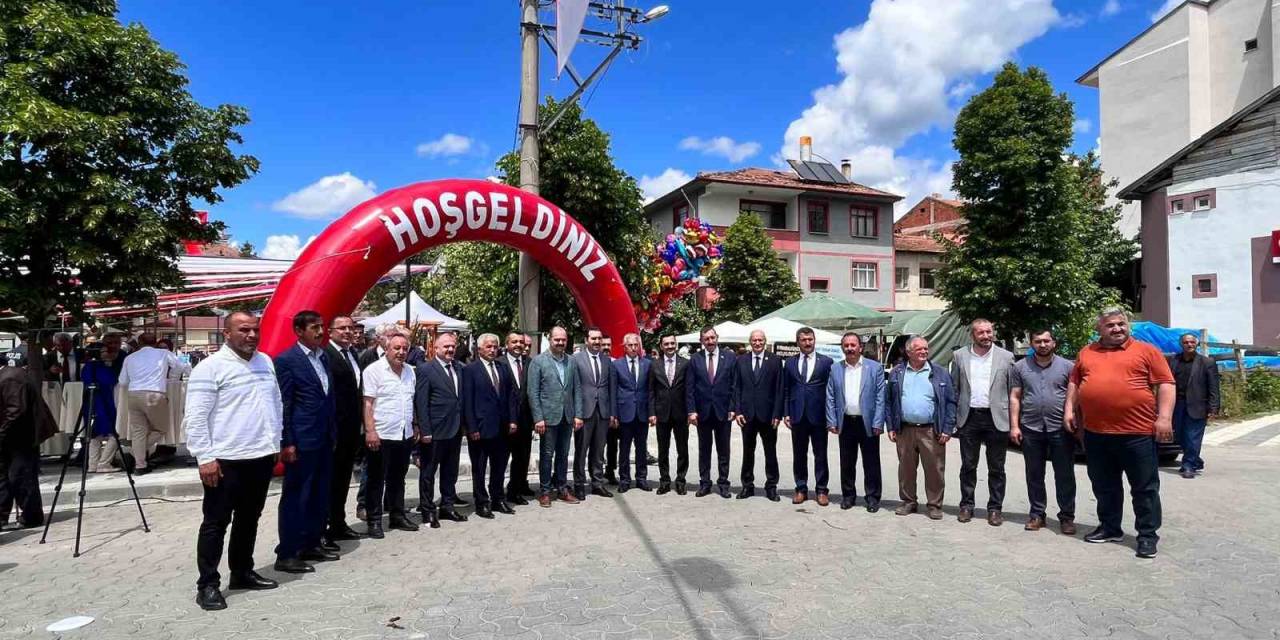 İhsangazi Kent Meydanı ’siyez Şenliği’ İle Açıldı