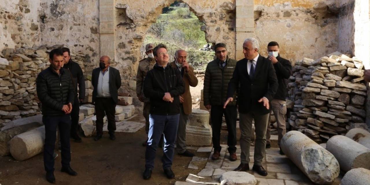 Giresun’da Çakrak Kilisesi’nin Restorasyonu Devam Ediyor