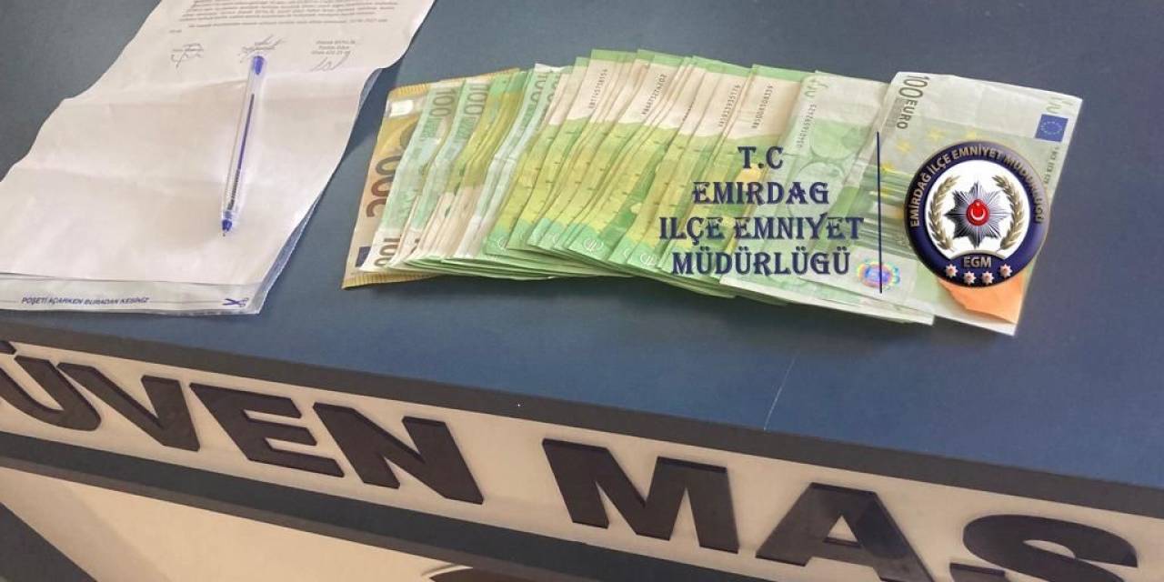 Taksi Şoföründen Alkışlanacak Davranış