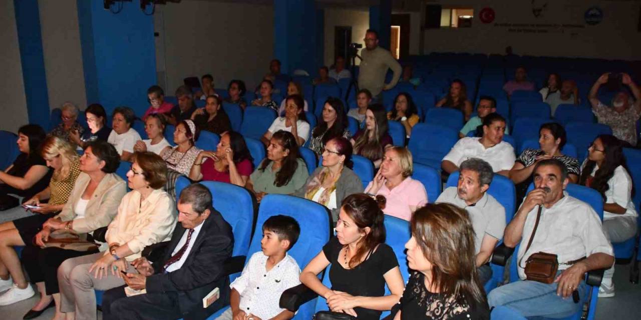 Söke’de Edebiyat Gecesi