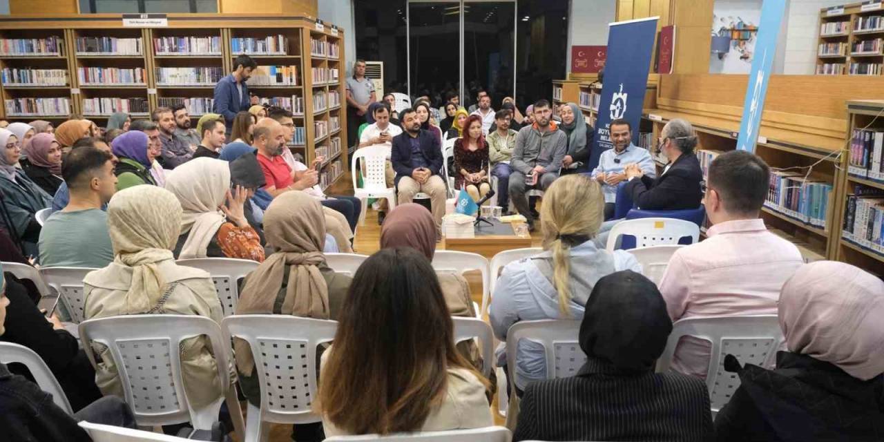 İki Önemli Yazar Okurlarıyla Buluştu