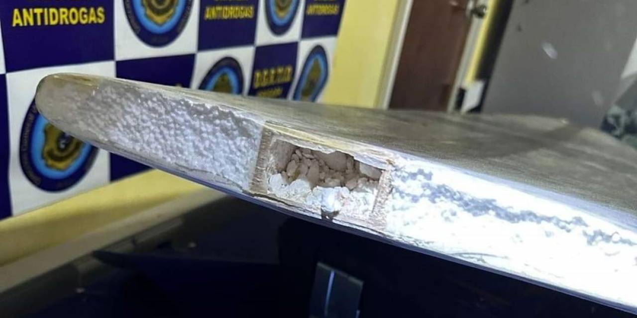 Sörf Tahtaları İle Uyuşturucu Kaçakçılığı Yapan 3 Çete Üyesi Yakalandı