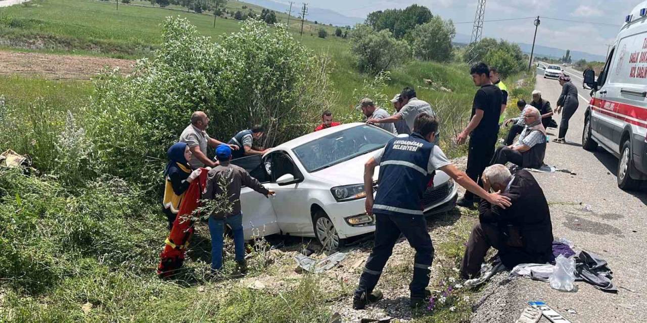 Kütahya’da Trafik Kazası: 2 Ölü, 4 Yaralı