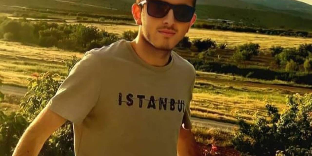 Kazada Yaralanan 20 Yaşındaki Genç Hayatını Kaybetti