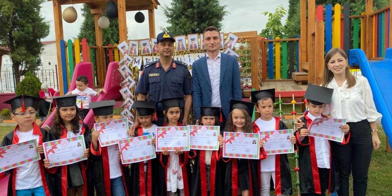 Perşembe Anaokulu Mezunlarını Verdi, Okulun Dönüşümü Tamamlandı