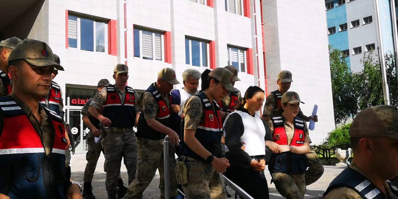Eşi İnkâr, Arkadaşı İtiraf Etti, Cinayetin Sırrı Çözüldü