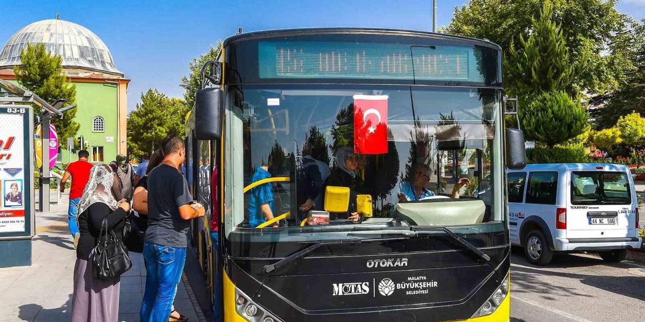 Malatya’da Yks’ye Girecek Öğrencilere Ulaşım Ücretsiz