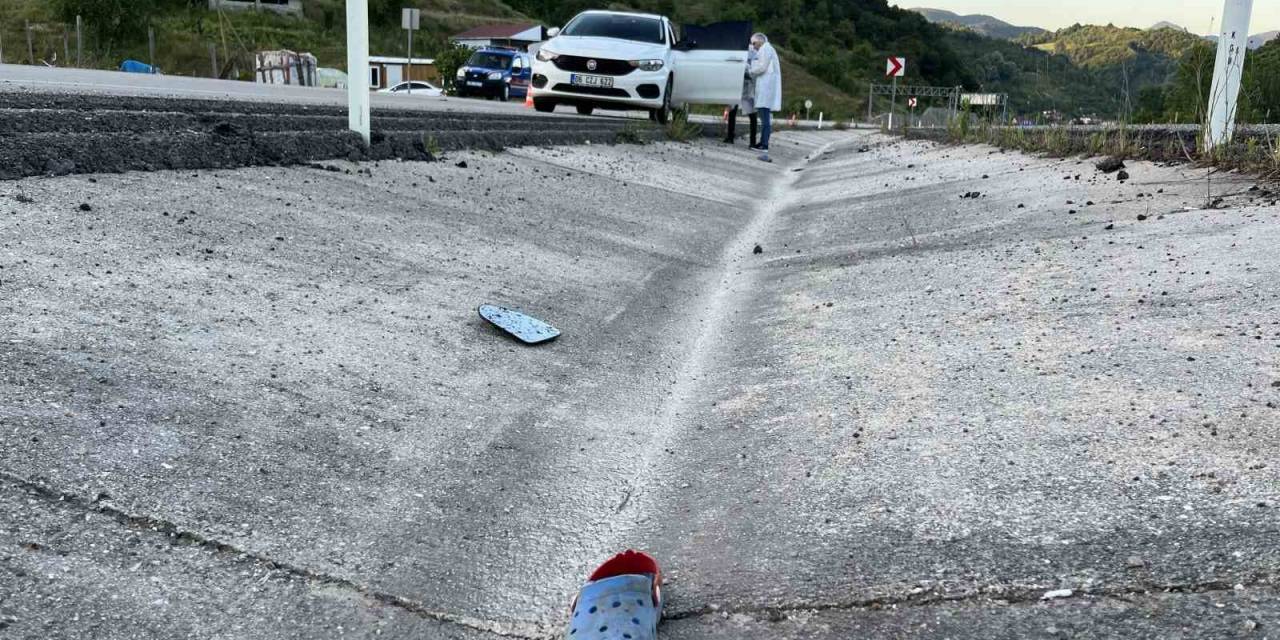 Otomobilin Çarptığı Çocuk Ağır Yaralandı