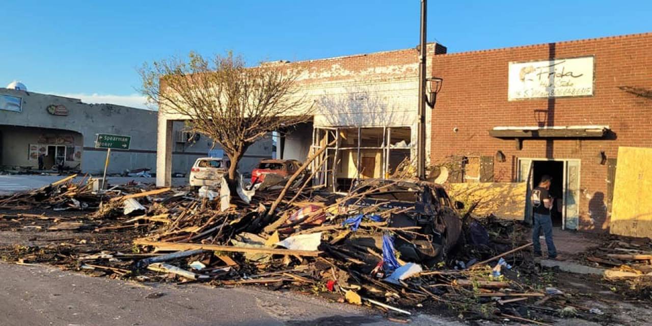 Texas’ta Hortum Felaketi: 3 Ölü, 56 Yaralı