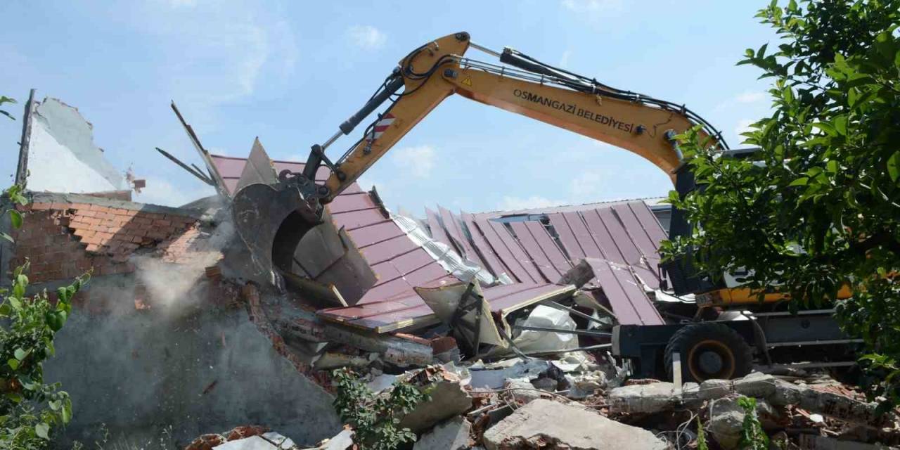 Tarım Arazileri Üzerindeki Kaçak Yapılar Mercek Altında
