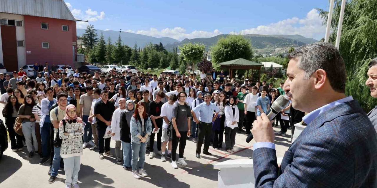 Başkan Eroğlu: "sizler Türkiye’nin Geleceğisiniz"