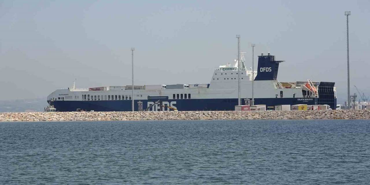 Alıkonulmak İstenen Türk Bayraklı Galata Seaways Yalova’ya Döndü