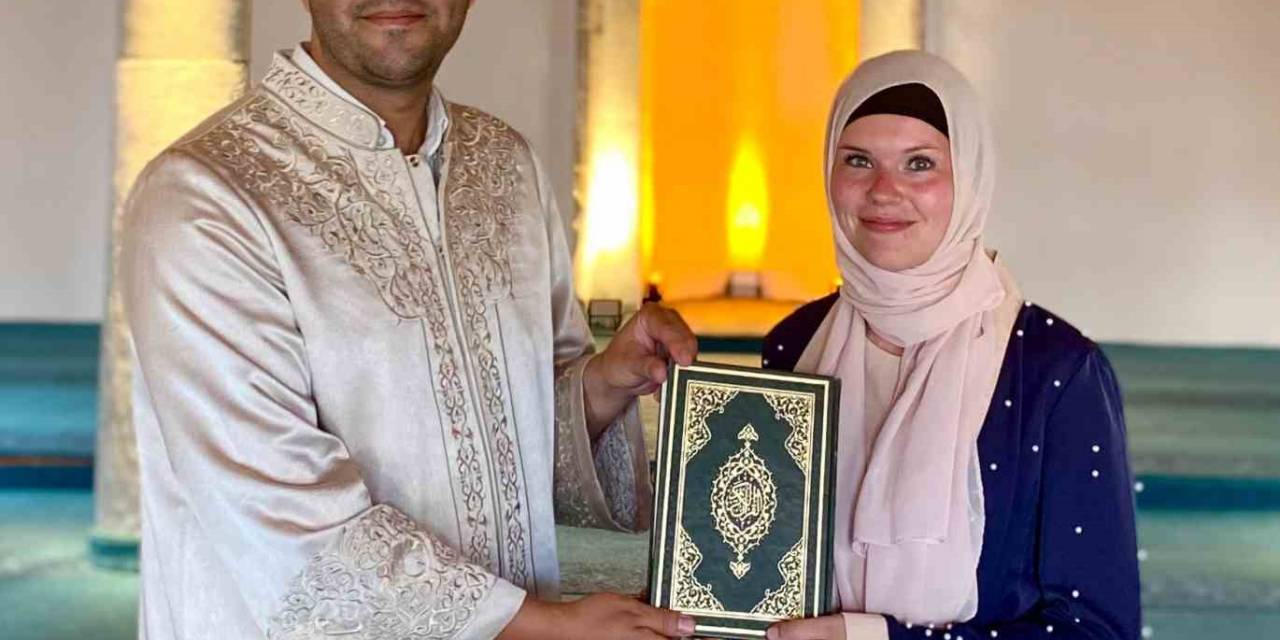 Belçika’dan Tatile Geldiği Bodrum’da Müslüman Oldu