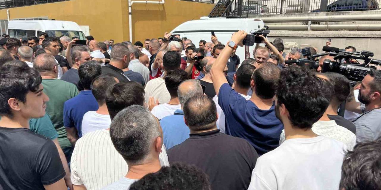 Kuyumcukent’te Yönetim Krizi