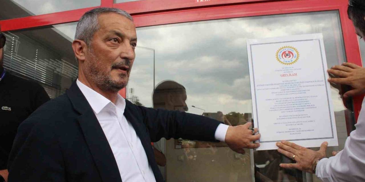 İzmir’de Metro Ve Tramvayda Grev İlanı Asıldı