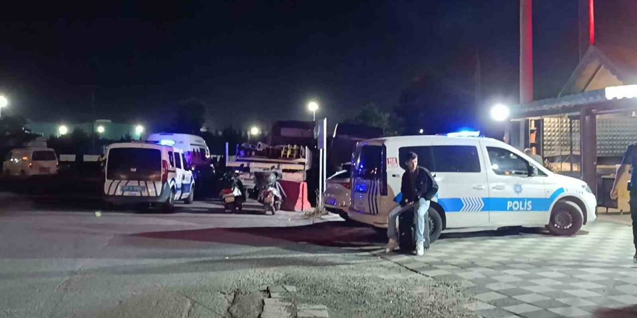 Ev Sahibine Kurşun Yağdırdı