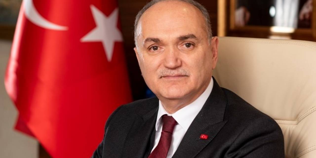 Özlü “baba Rehberdir”