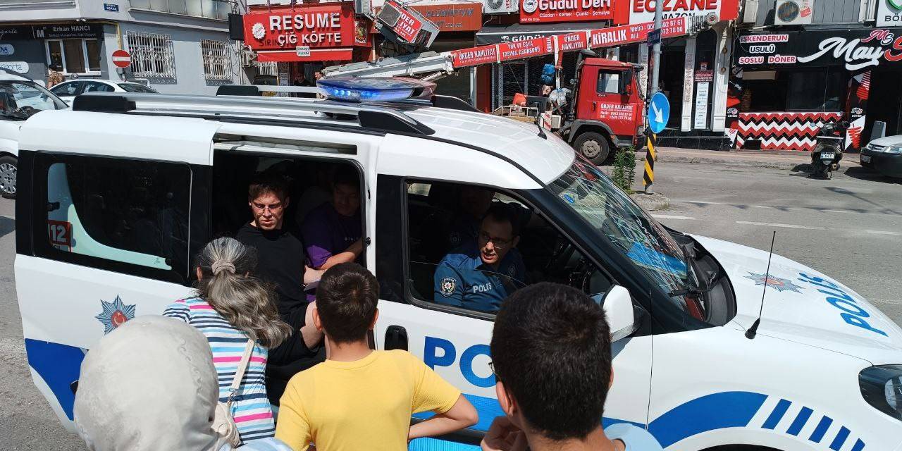 Aynı İsimdeki Farklı İlçedeki Okula Gittiler, 1 Seneleri Heba Oldu