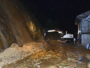 Trabzon’un Köprübaşı İlçesinde Su Baskını