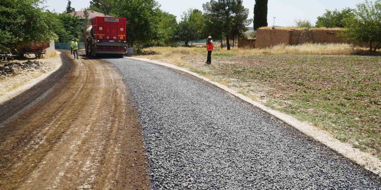 Haliliye Belediyesinden Kırsalda Asfalt Çalışması