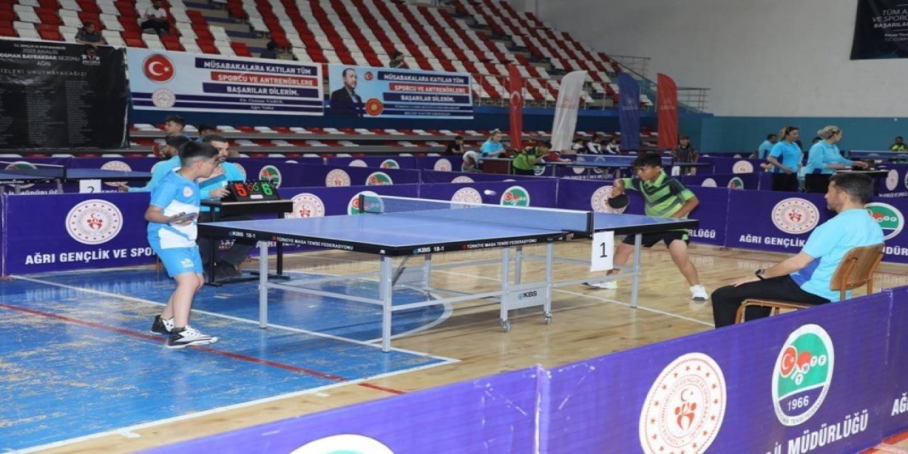 Ağrı Masa Tenisi Müsabakalarına Ev Sahipliği Yapıyor
