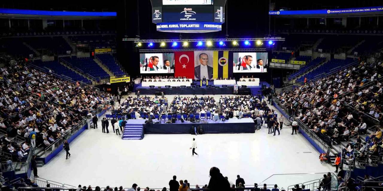 Fenerbahçe’nin Borcu: 7 Milyar 686 Milyon Tl