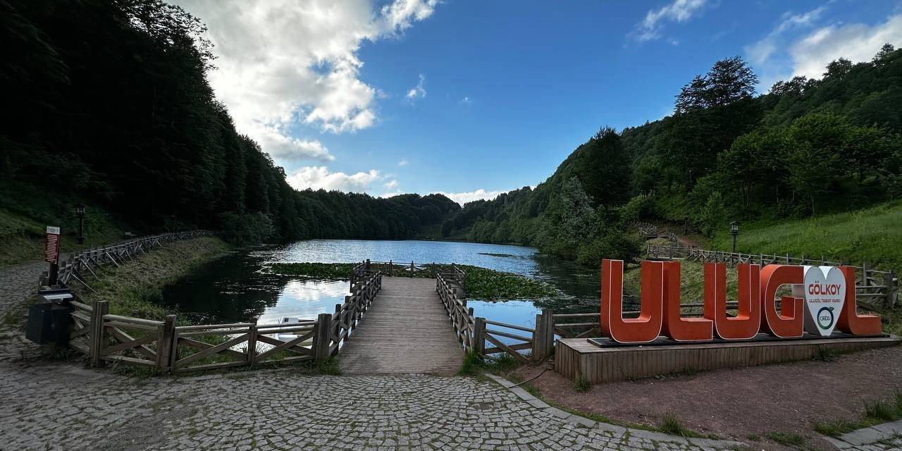 Ulugöl Tabiat Parkı Ziyaretçilerini Bekliyor