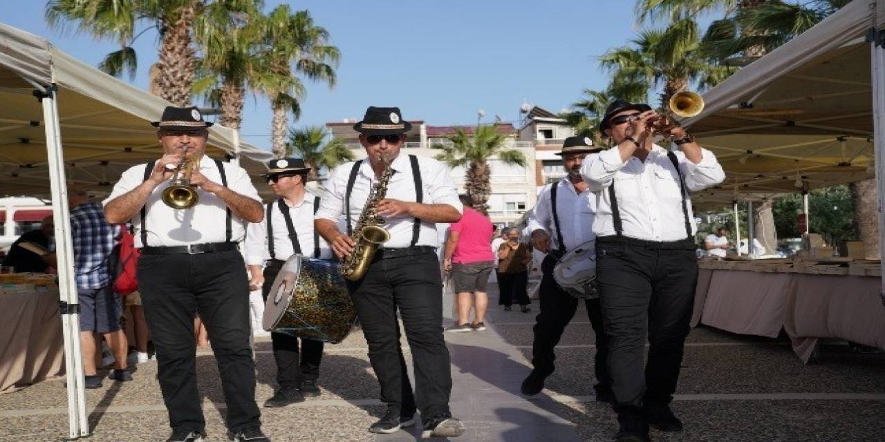 Seferihisar Kitap Günleri’ne Yoğun İlgi