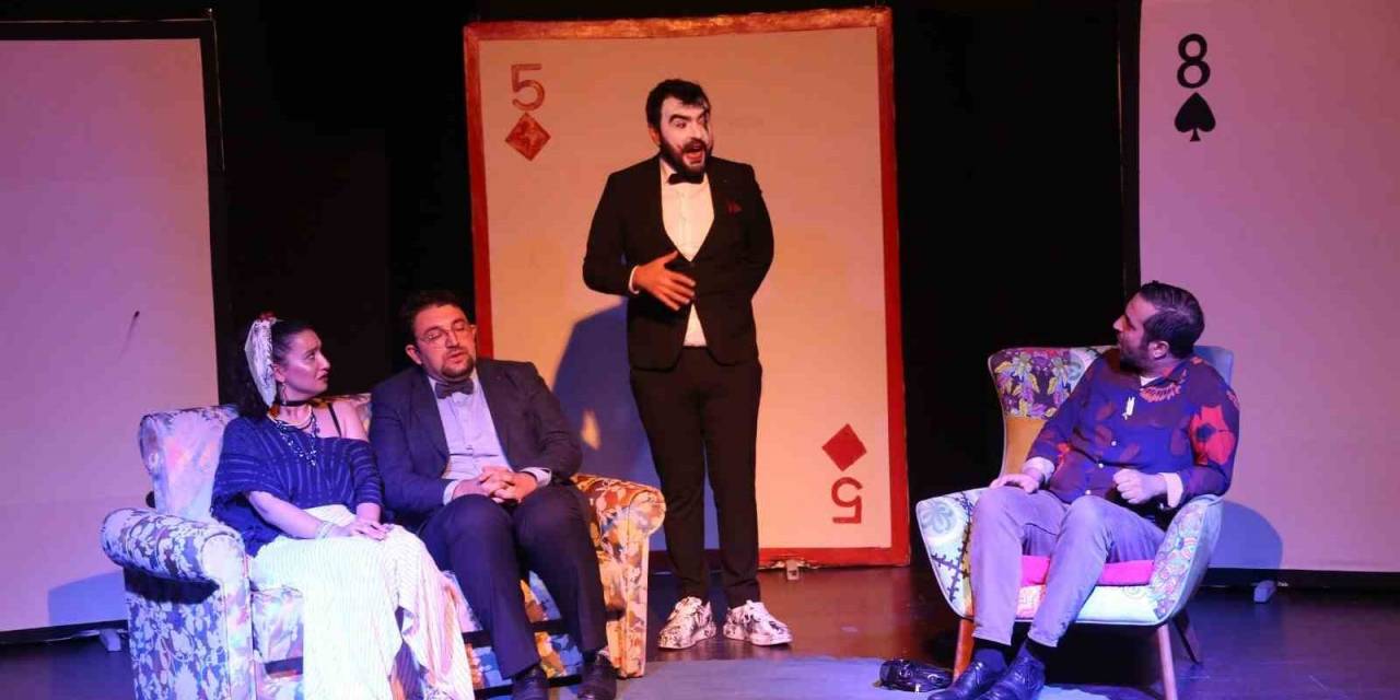 Merkezefendi Kent Tiiyatrosu’nun Yeni Oyununa Büyük İlgi