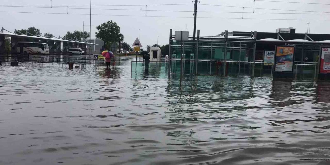 Samsun, Sinop Ve Ordu’da Sağanak Yağış Uyarısı