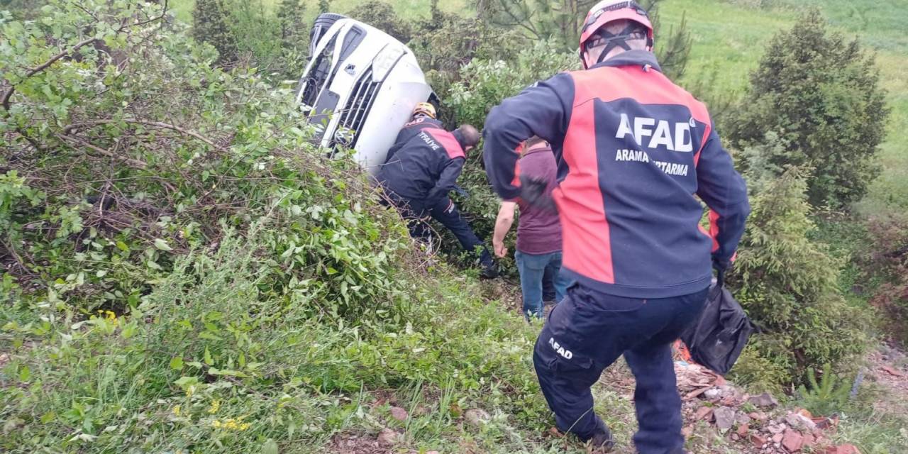 Karabük’te Otomobil Takla Attı: 2 Yaralı