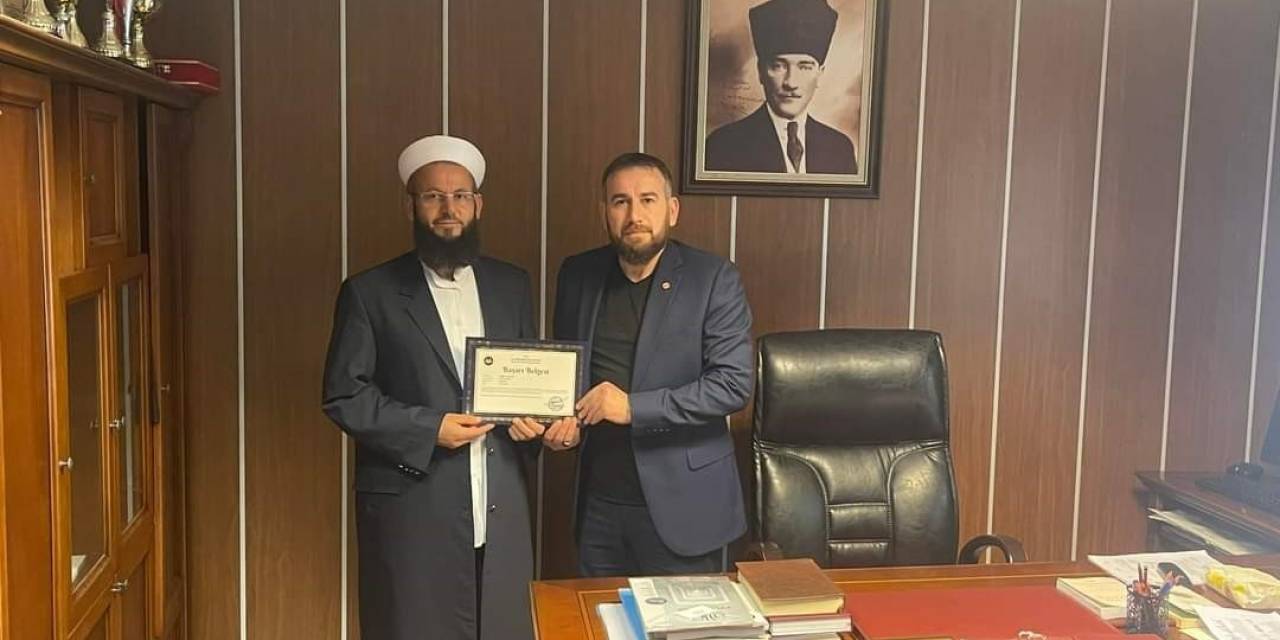Deprem Bölgesinde Görev Yapan Din Görevlilerine ’başarı Belgesi’