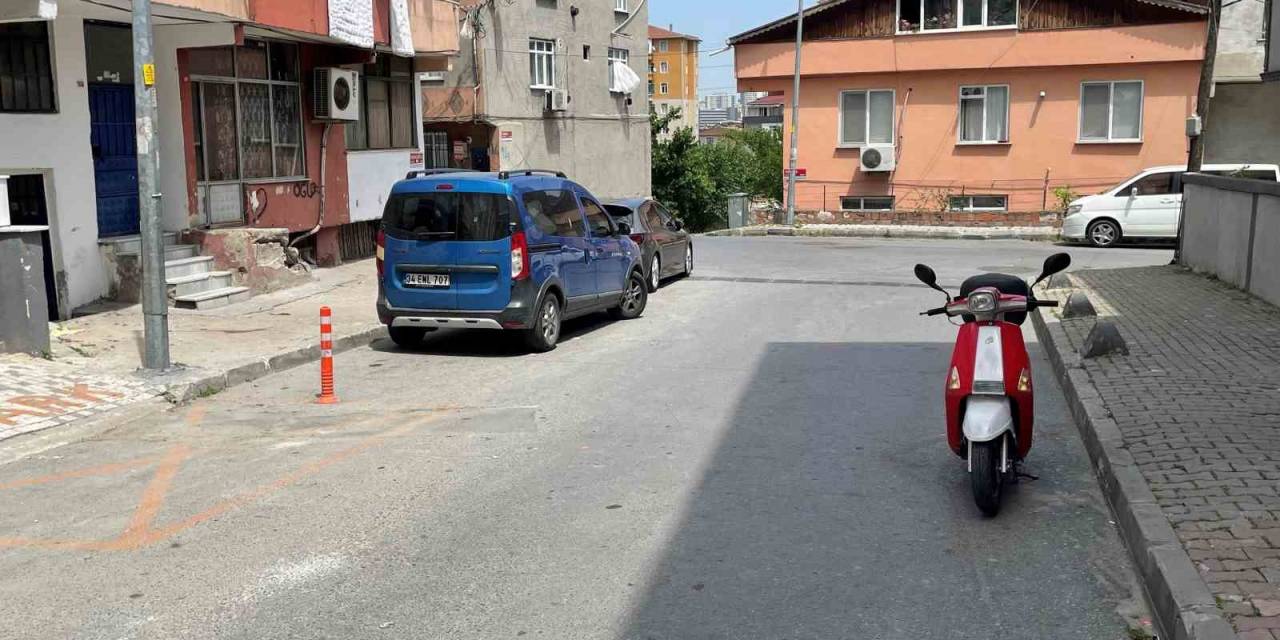 Polisten Kaçan Motosikletli Çocuğa Çarptı