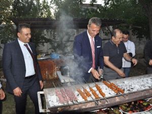 Fikret Orman Mangal Başında