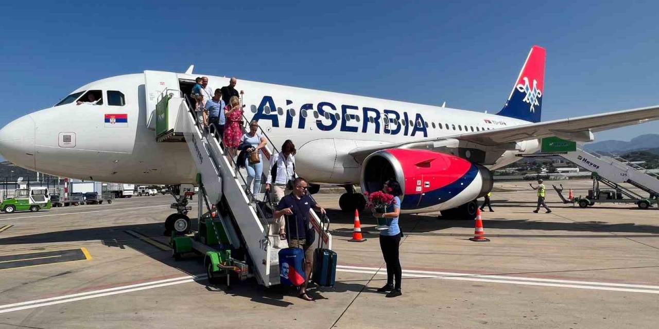 Yılın İlk Sırp Turist Kafilesi Gazipaşa-alanya Havalimanı’na Geldi