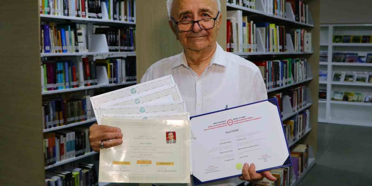 ’okumak Mutlu Ediyor’ Dedi, 73 Yaşında 7’nci Yüksek Lisansına Geçti