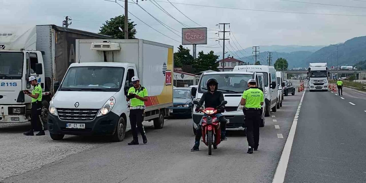 Düzce’de Trafik Uygulamaları Artırıldı