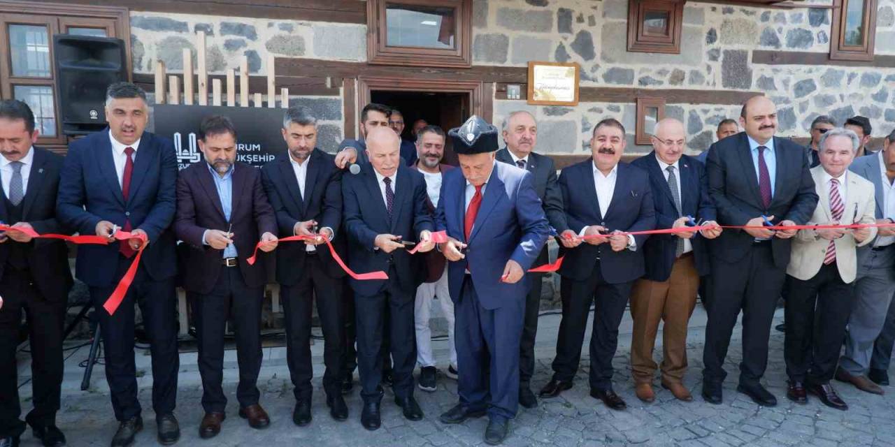 Erzurum’da ’türk-ermeni İlişkileri Merkezi’ Açıldı