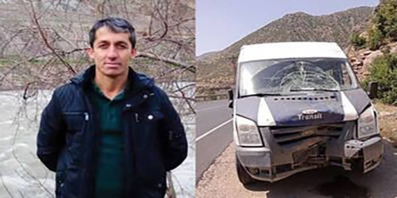 Minibüsle Motosiklet Çarpıştı: 1 Ölü