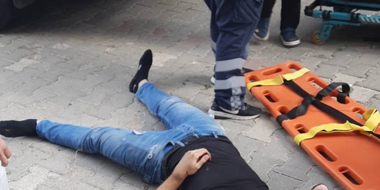 Cam Balkon Takan İşçi, İkinci Kattan Düştü