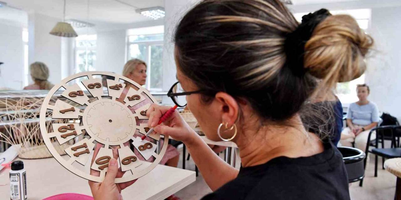 Konsem İle Hem Eğlenecek Hem Öğrenecekler