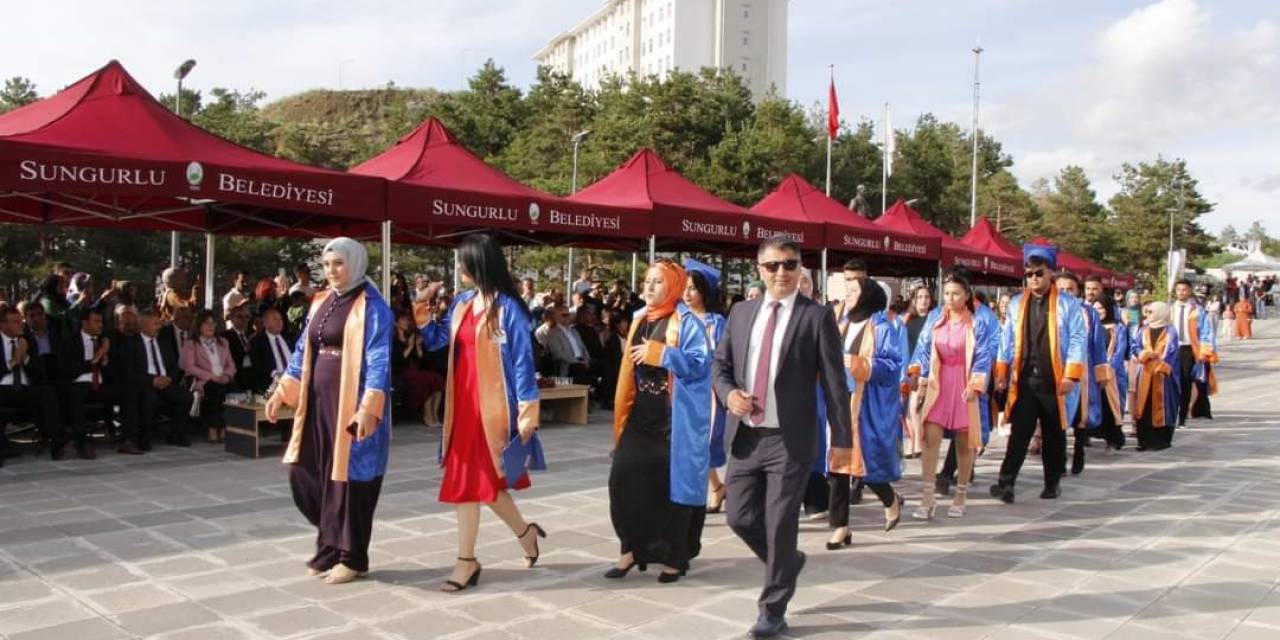 Sungurlu Myo’da Mezuniyet Töreni